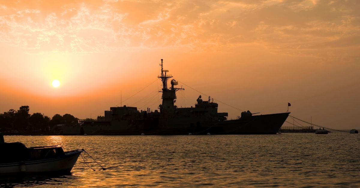 warship construction