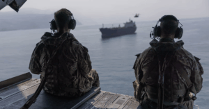 US CENTCOM Commander Visits Strait of Hormuz as Oil Exports Top 1.5 Billion Barrels Since Summer