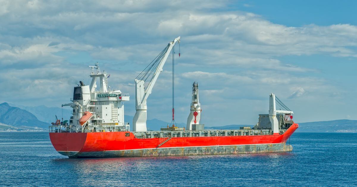heavy-lift ship