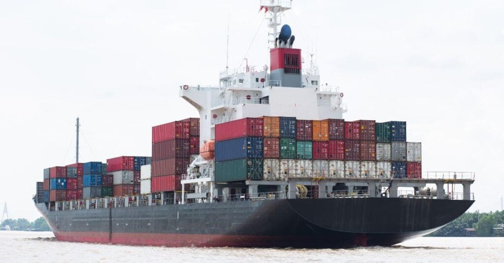 Global Ship Lease Secures $1 Billion Loan To Finance 15 New Containerships